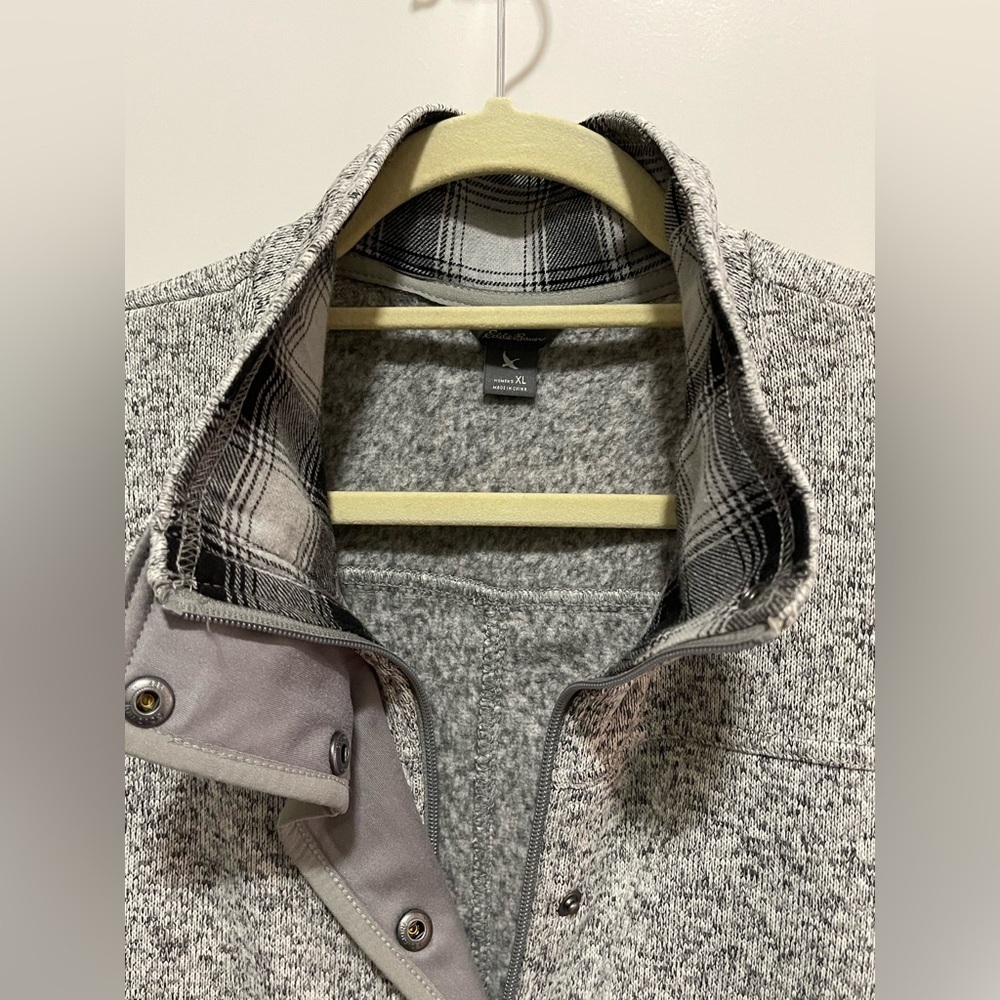 Eddie Bauer Outerwear - Grey - size XL - Picture 3 of 5